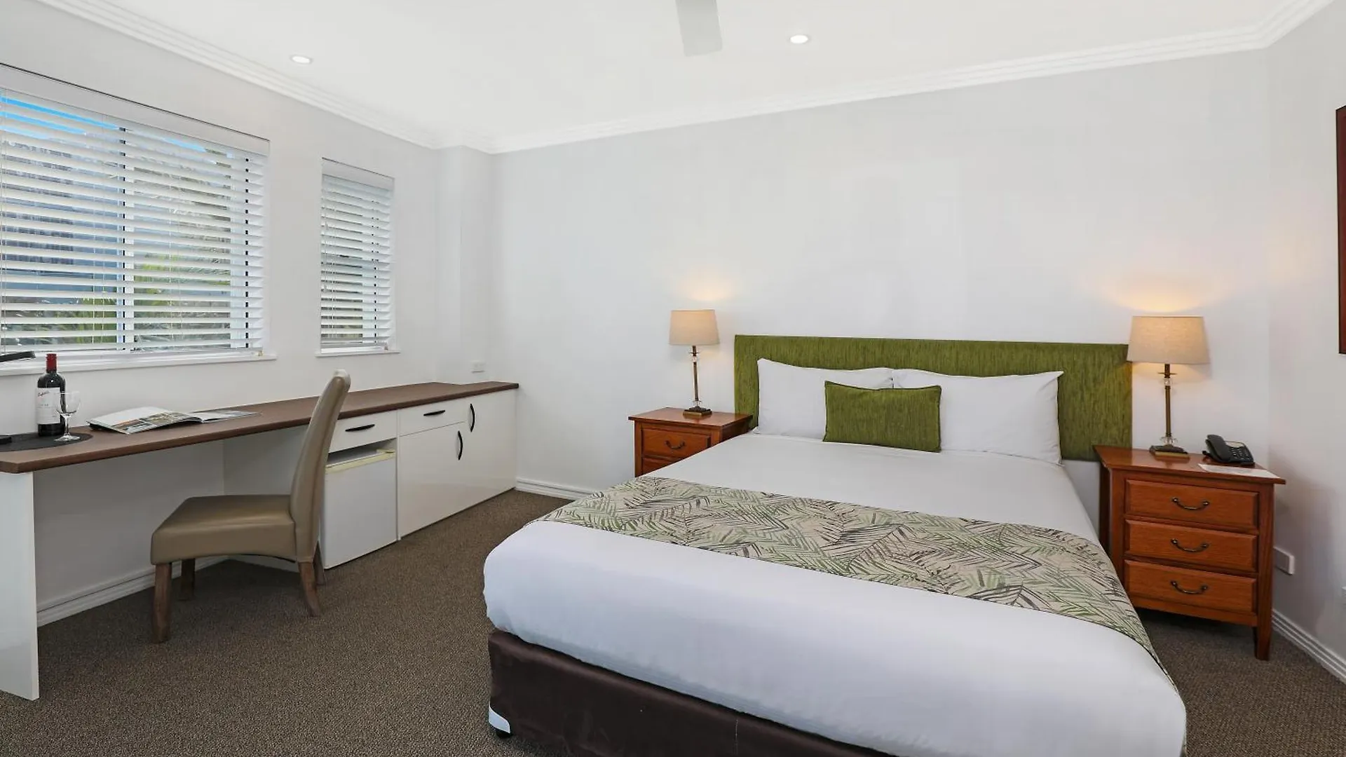 Watermark Resort Caloundra 4*,